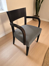 Scaun Prestige lemn maro, tapiserie gri - second hand